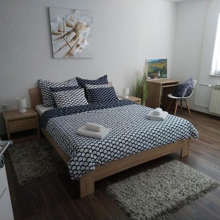 Apartman Danijela Otočac 外观 照片