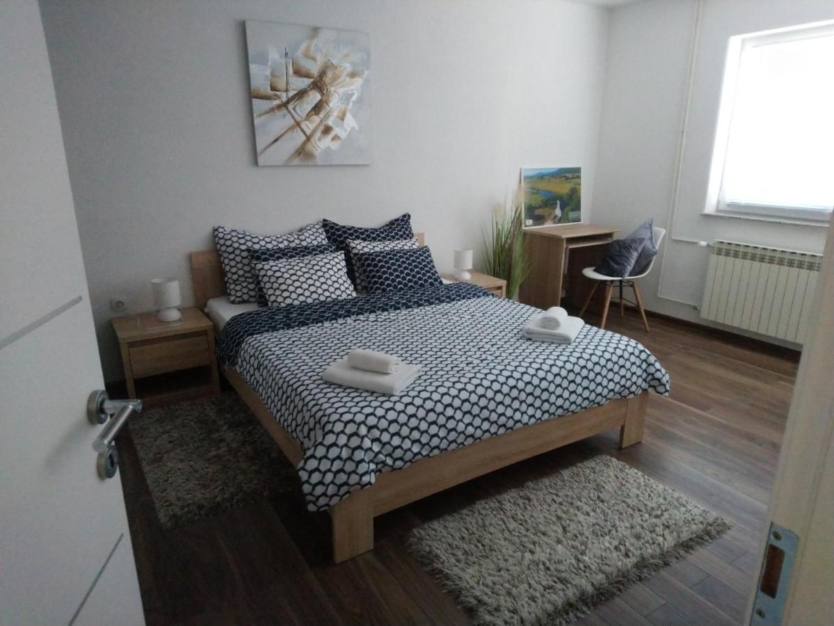 Apartman Danijela Otočac 外观 照片