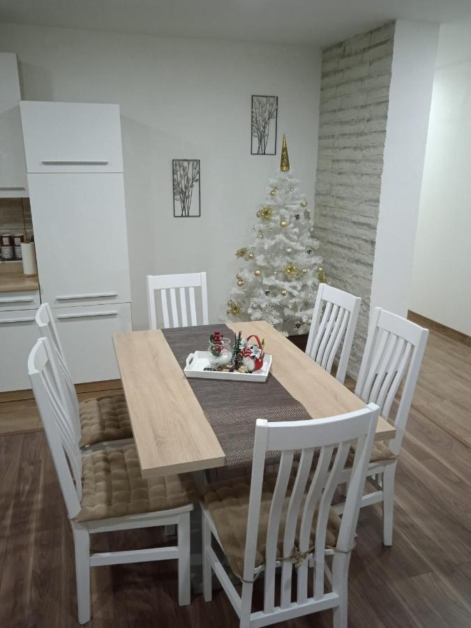 Apartman Danijela Otočac 外观 照片