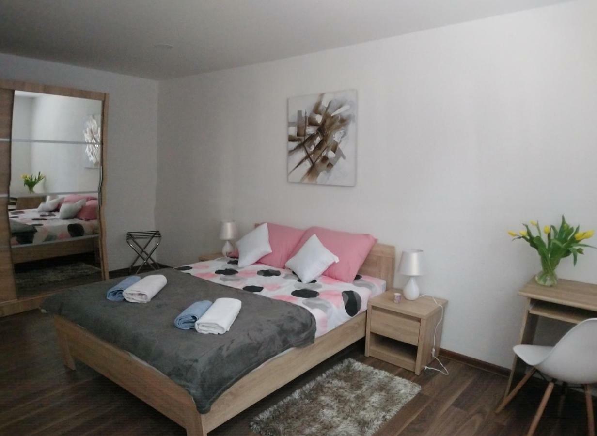 Apartman Danijela Otočac 外观 照片