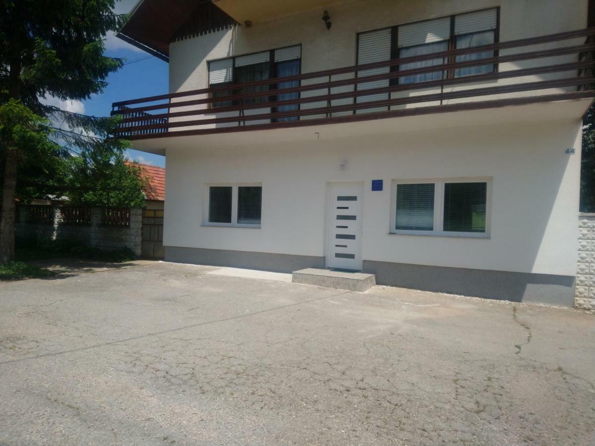 Apartman Danijela Otočac 外观 照片